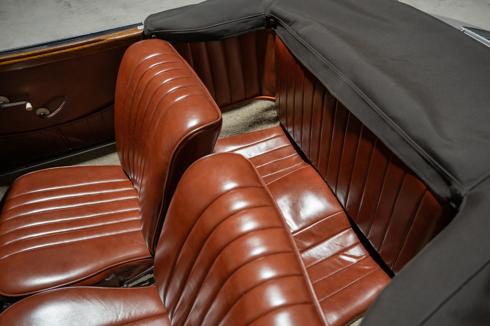 Porsche-356-1952-Convertible-10