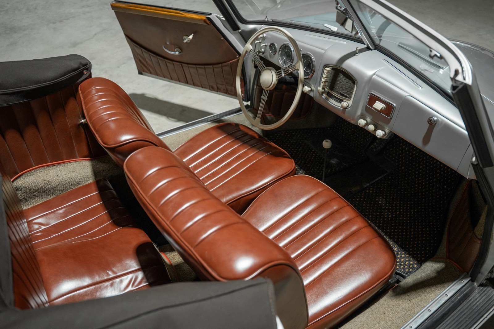 Porsche-356-1952-Convertible-11