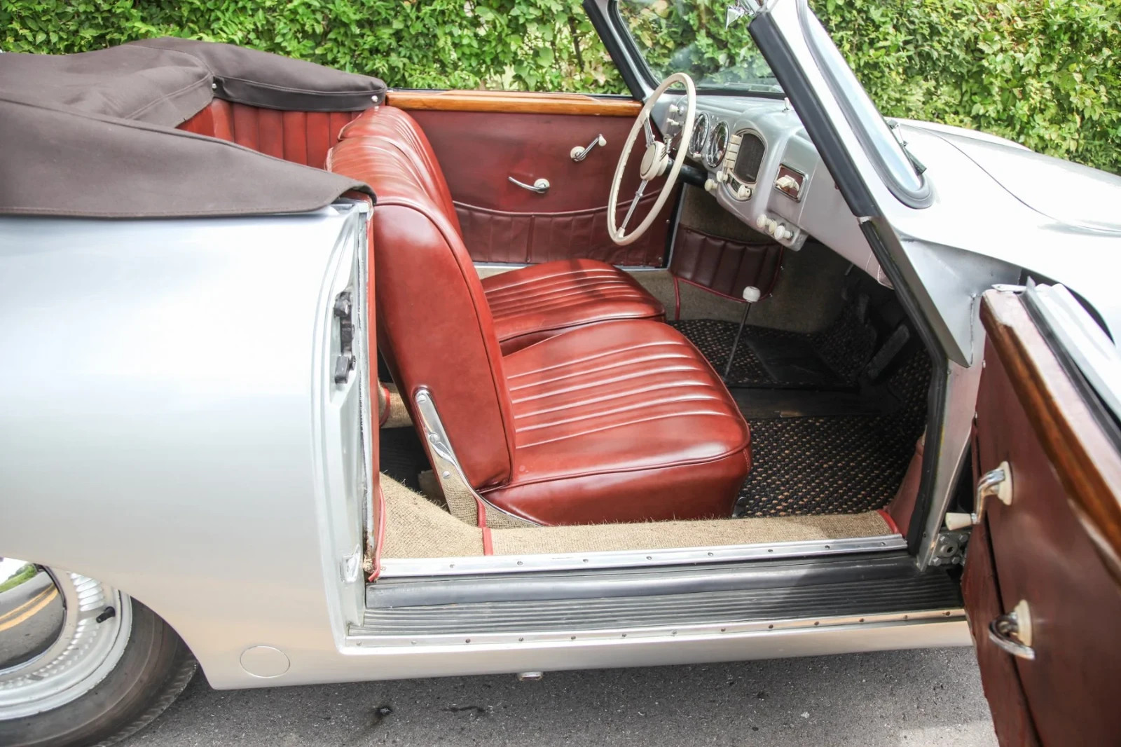 Porsche-356-1952-Convertible-31
