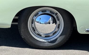 Porsche-356-1957-35
