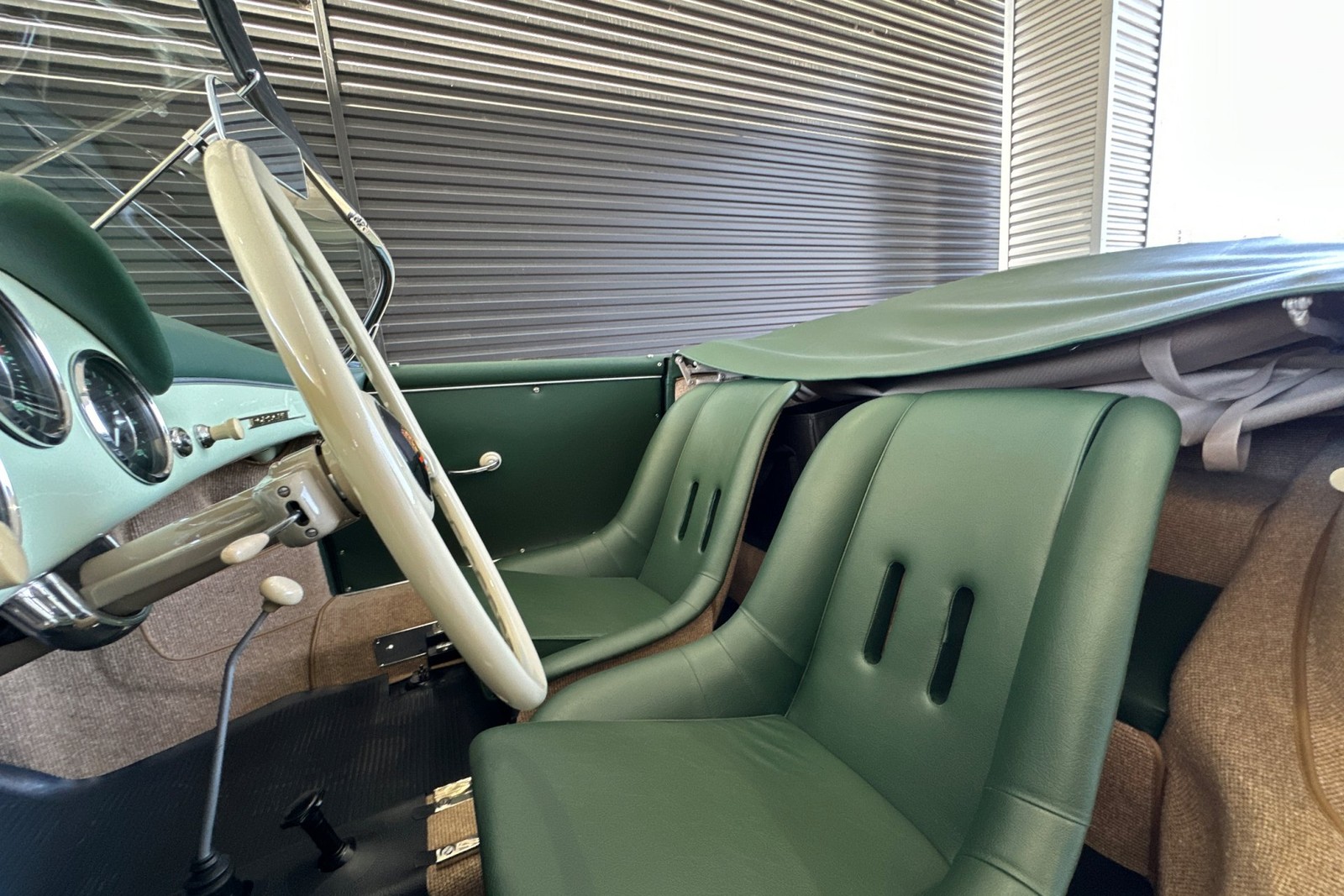 Porsche-356-1957-4
