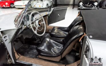 Porsche-356-1957-Convertible-11