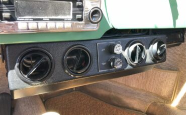 Porsche-356-1958-Auratium-Green-Beige-Leather-11