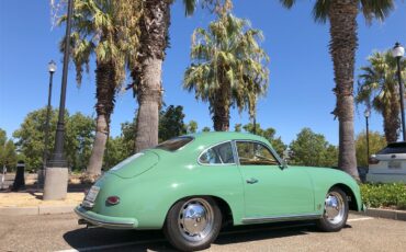 Porsche-356-1958-Auratium-Green-Beige-Leather-5