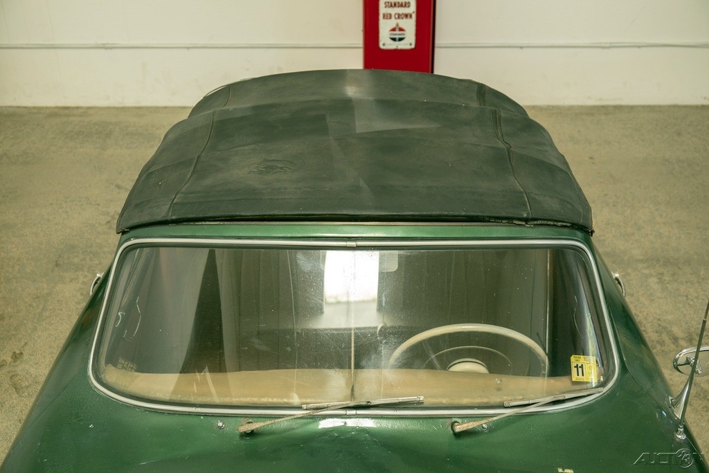 Porsche-356-1958-Convertible-12