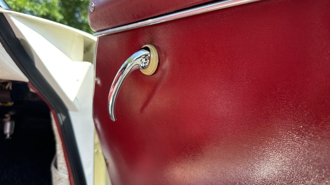Porsche-356-1958-Convertible-33