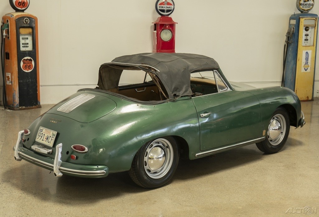 Porsche-356-1958-Convertible-4