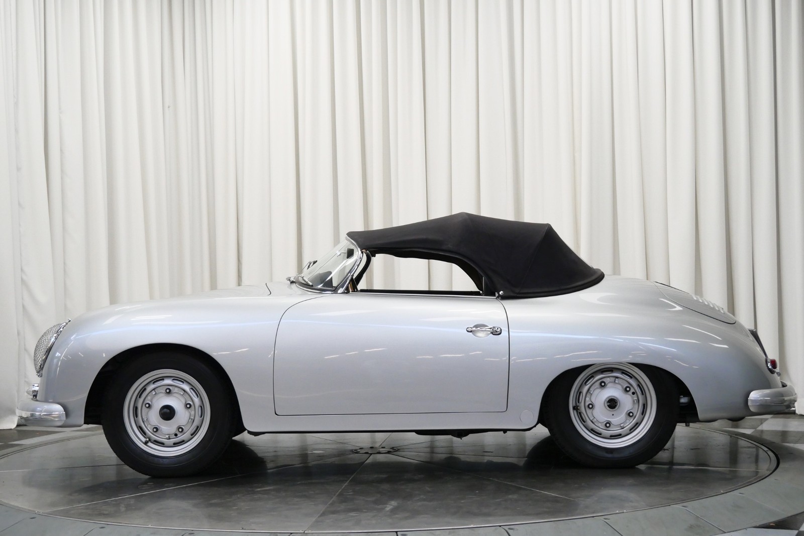 Porsche-356-1959-Convertible-4
