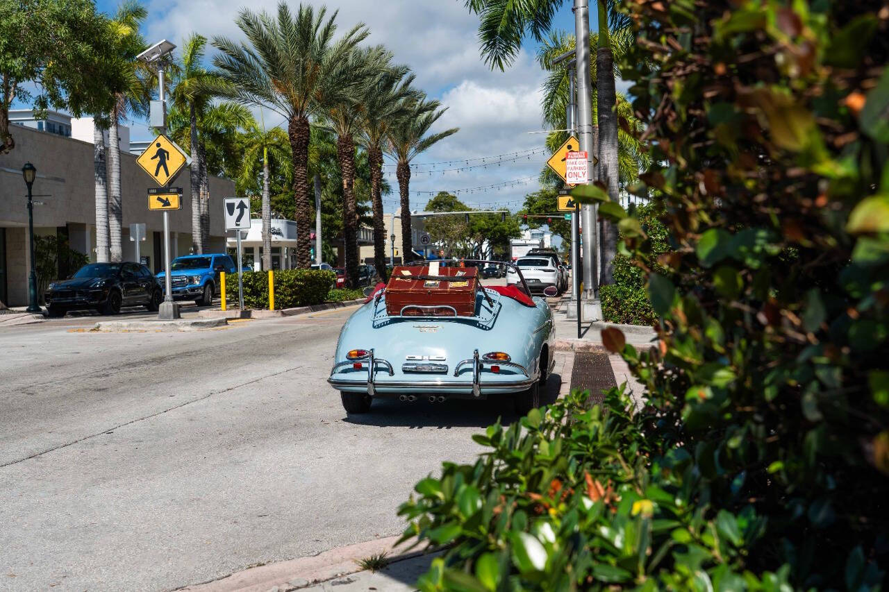 Porsche-356-1959-Convertible-6