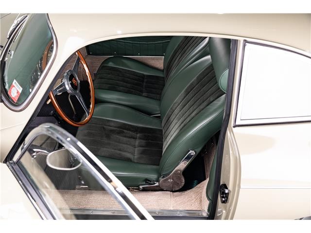Porsche-356-1959-Coupe-17