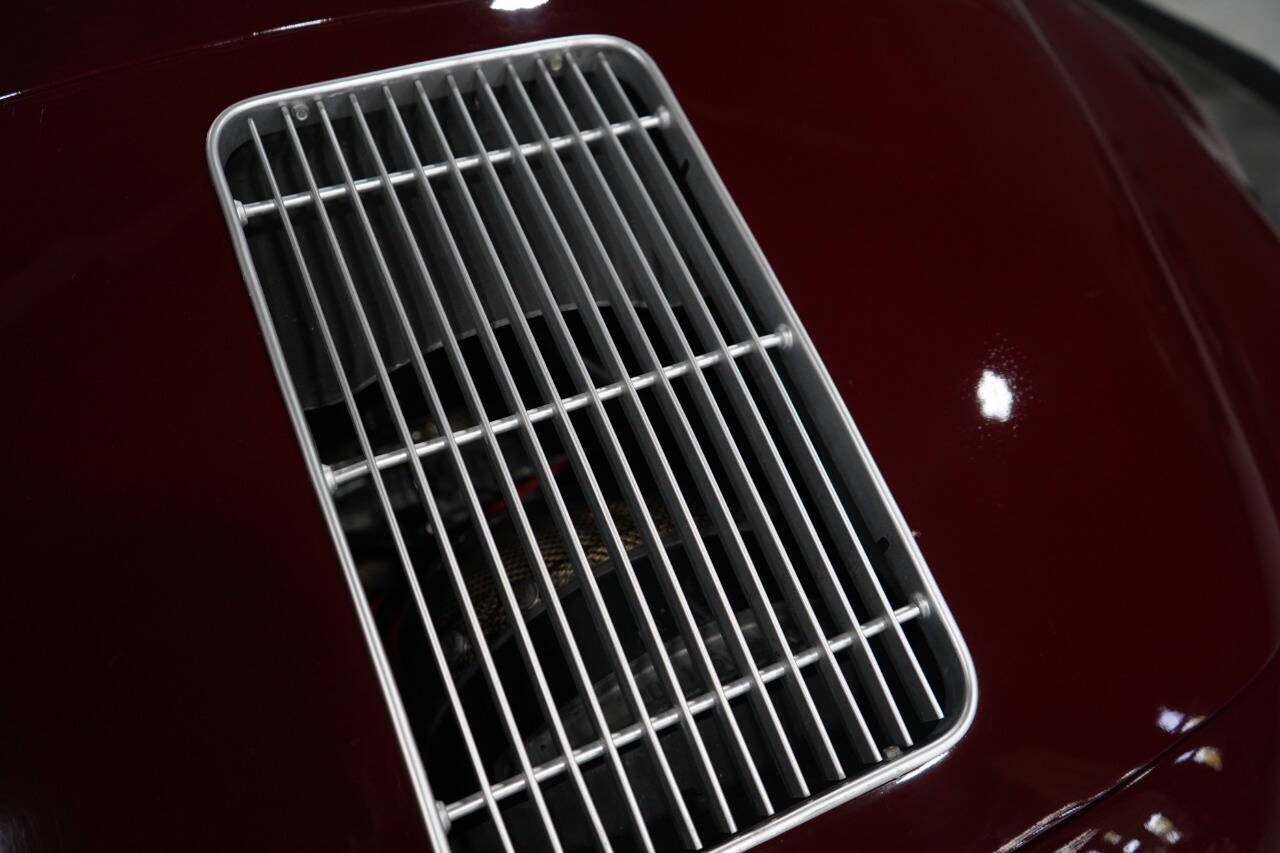 Porsche-356-1973-Convertible-36
