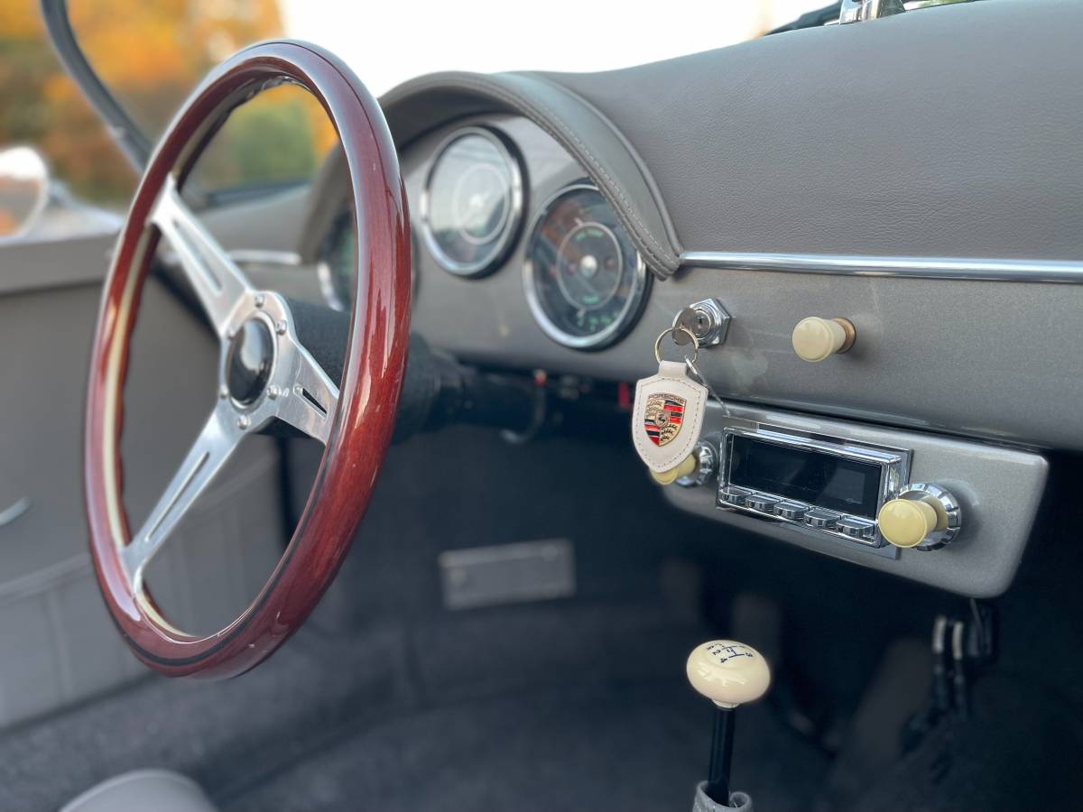 Porsche-356-speedster-1957-grey-9