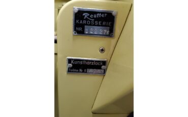 Porsche-356b-1963-Champagne-Yellow-Blak-12