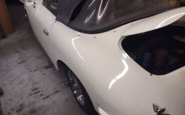 Porsche-911-1960-White-6
