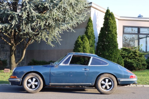 Porsche-911-1967-Blue-Black-2