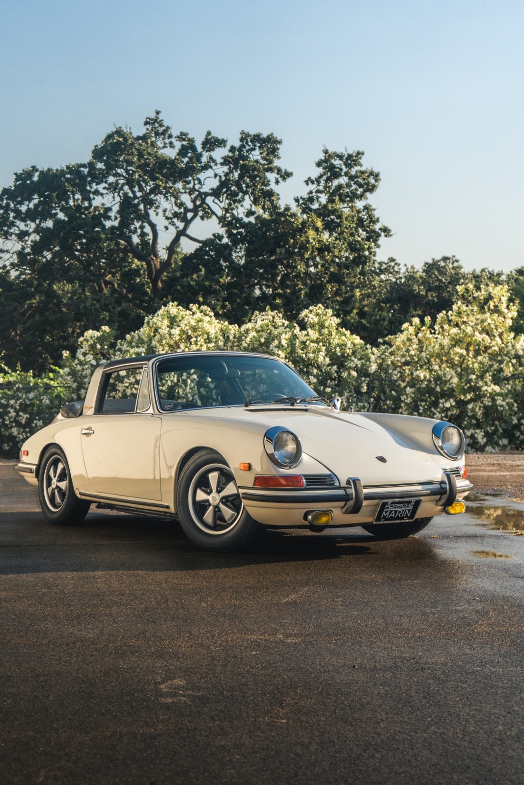 Porsche-911-1968-Convertible-12