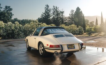 Porsche-911-1968-Convertible-20