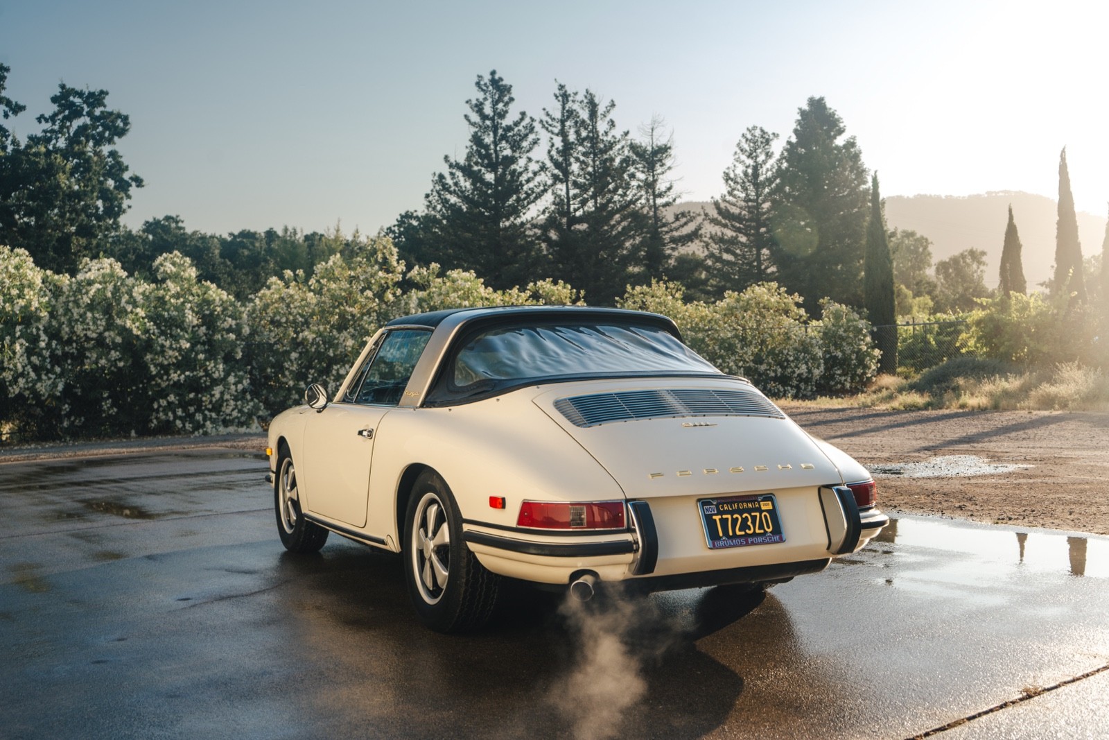 Porsche-911-1968-Convertible-20