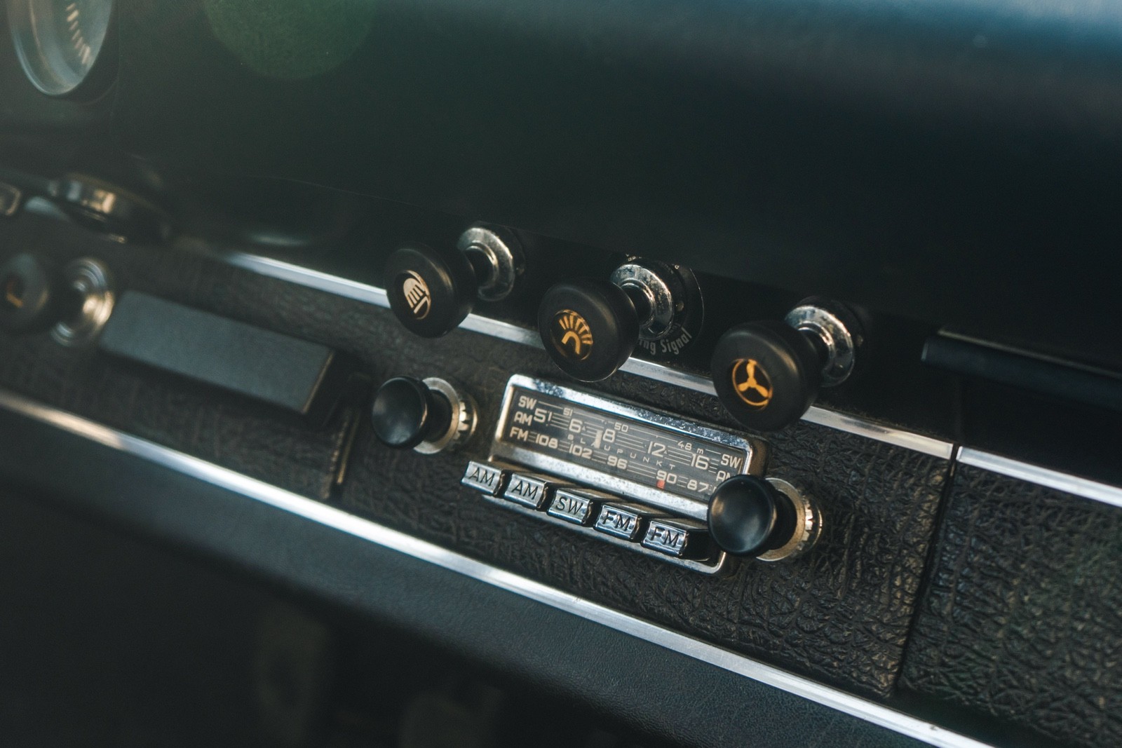 Porsche-911-1968-Convertible-39