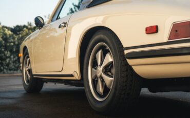 Porsche-911-1968-Convertible-4