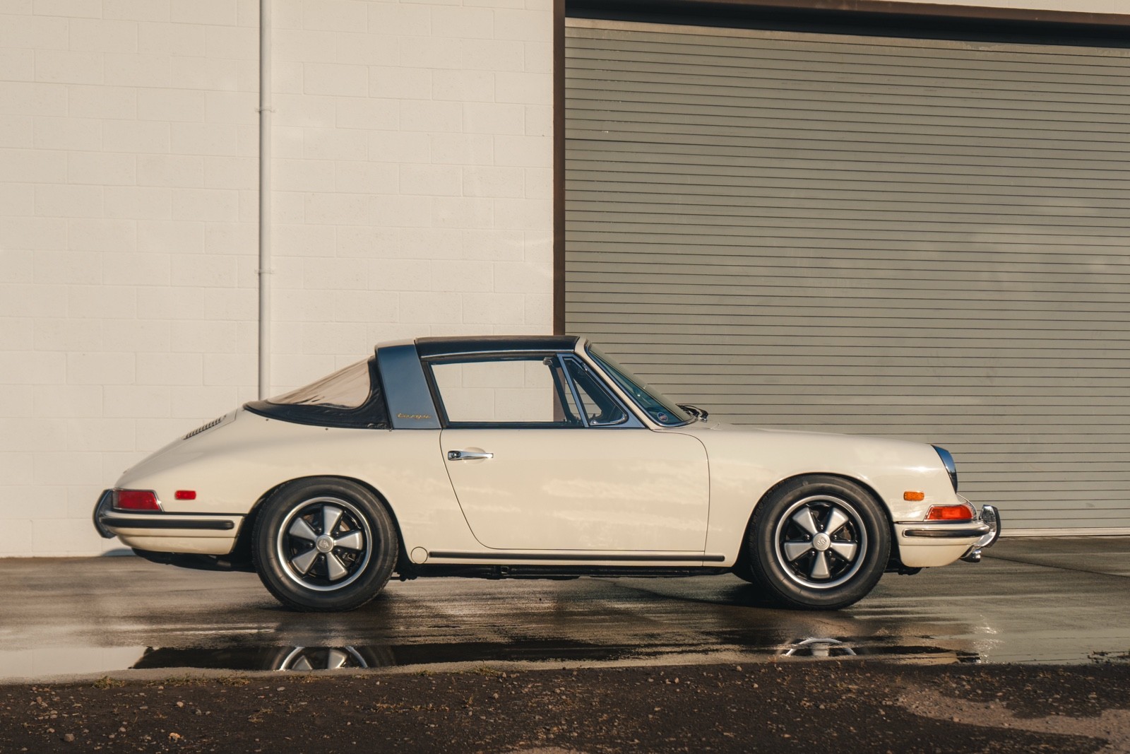 Porsche-911-1968-Convertible