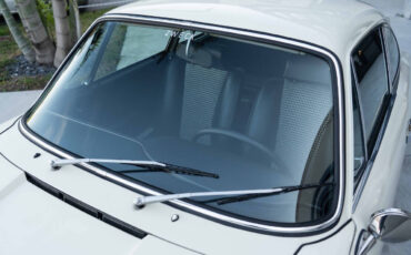 Porsche-911-1968-Coupe-29