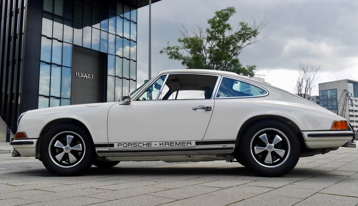Porsche-911-1969-1