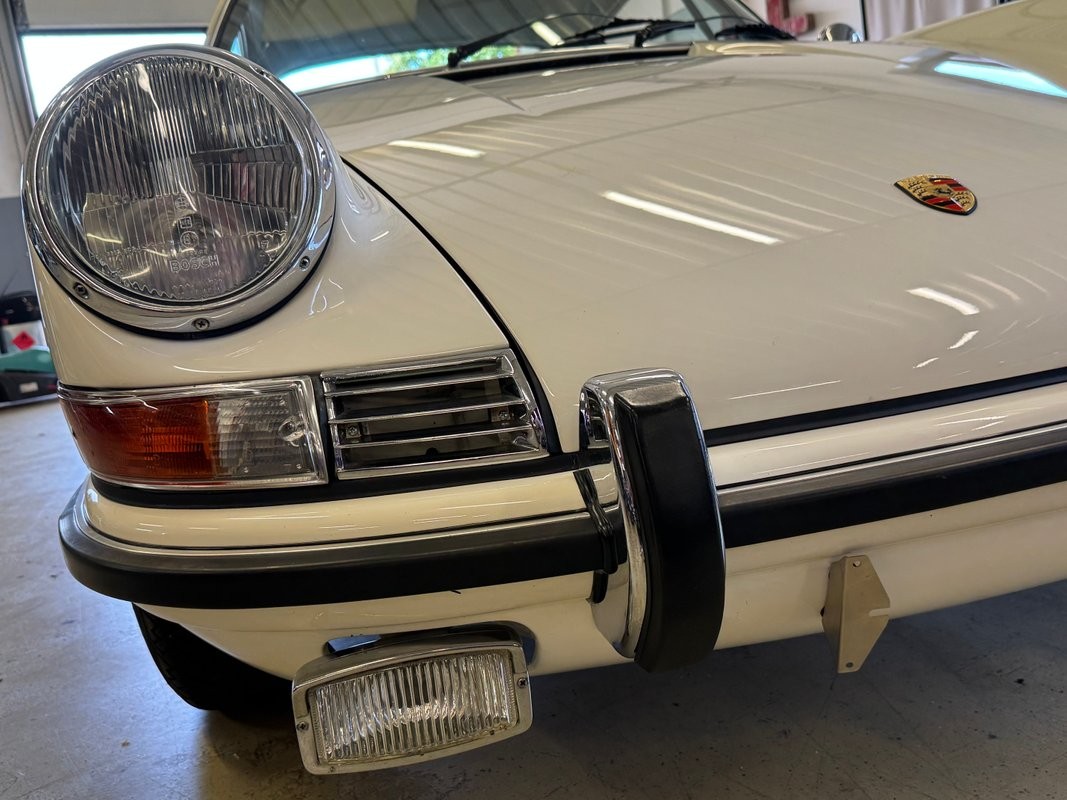 Porsche-911-1969-11