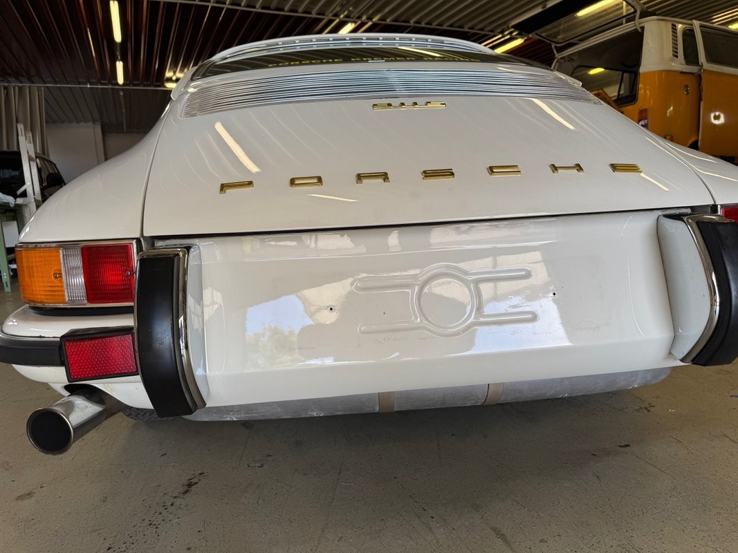 Porsche-911-1969-24
