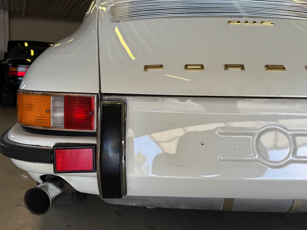 Porsche-911-1969-26