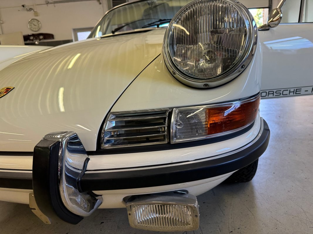 Porsche-911-1969-8