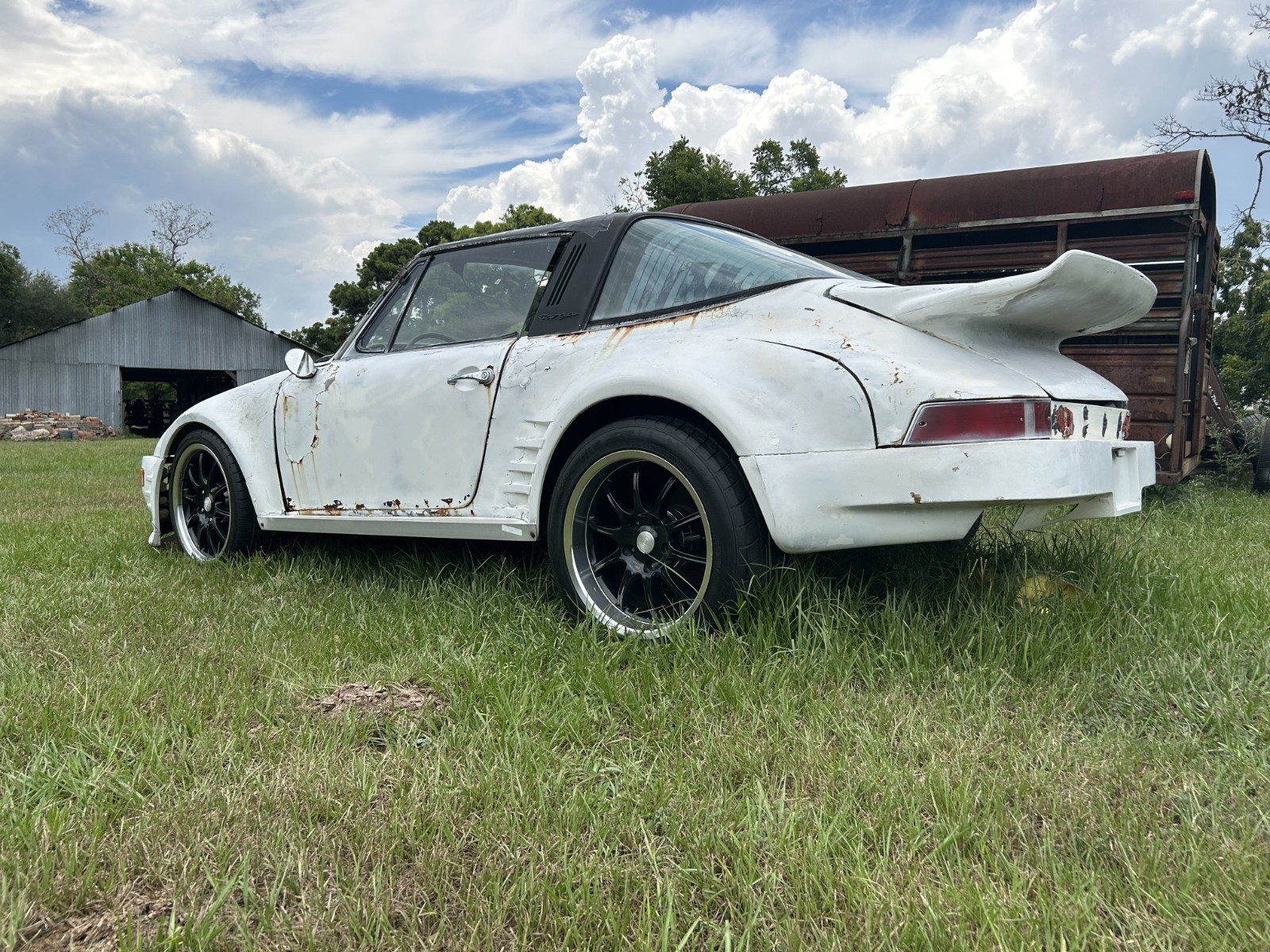 Porsche-911-1970-Coupe-12