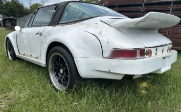 Porsche-911-1970-Coupe-18