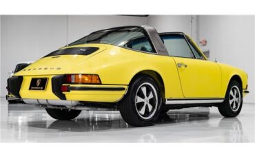 Porsche-911-1971-Targa-12