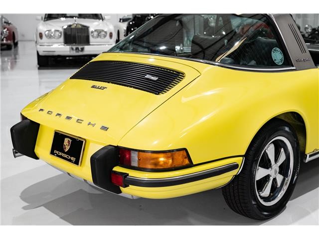 Porsche-911-1971-Targa-14