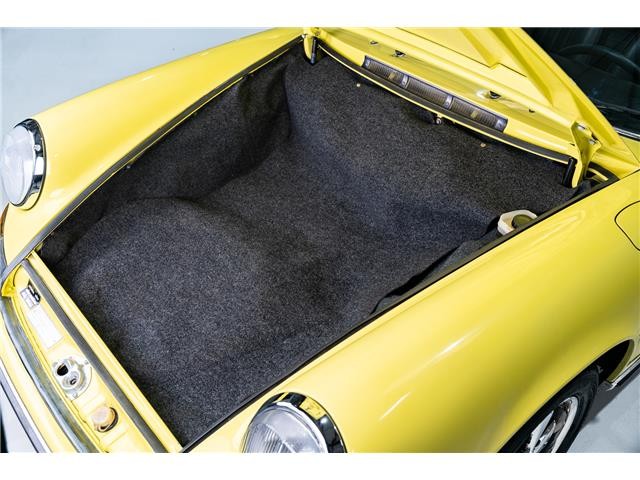Porsche-911-1971-Targa-15