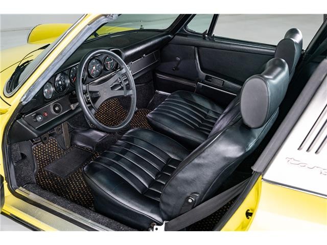 Porsche-911-1971-Targa-17