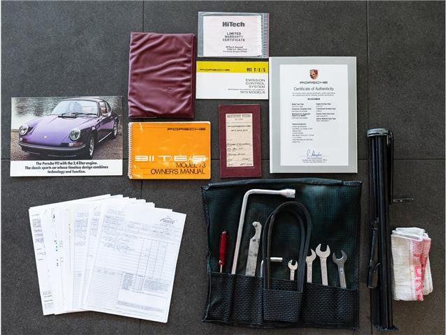 Porsche-911-1971-Targa-22