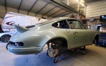 Porsche-911-1972-Coupe-10