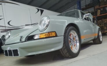 Porsche-911-1972-Coupe-2