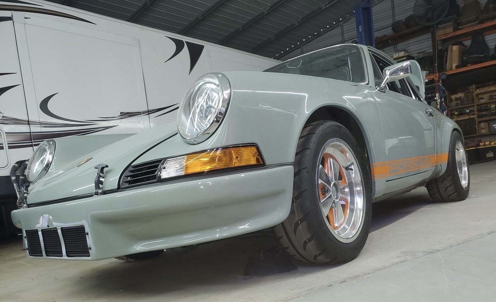Porsche-911-1972-Coupe-2