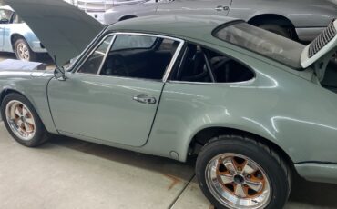 Porsche-911-1972-Coupe-5