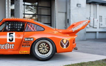 Porsche-911-1974-Coupe-27