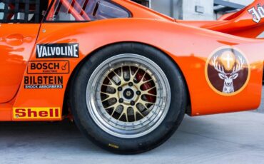 Porsche-911-1974-Coupe-36