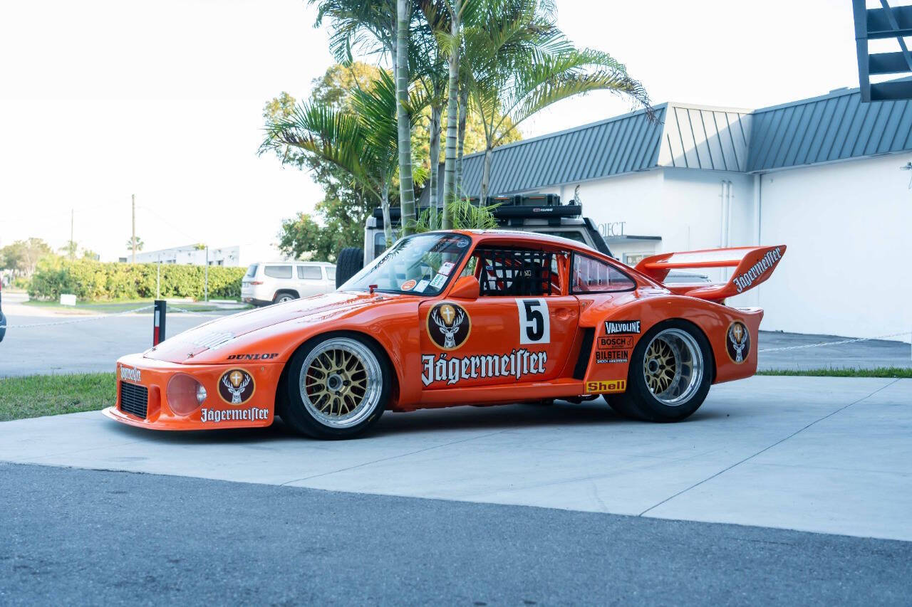 Porsche-911-1974-Coupe-5
