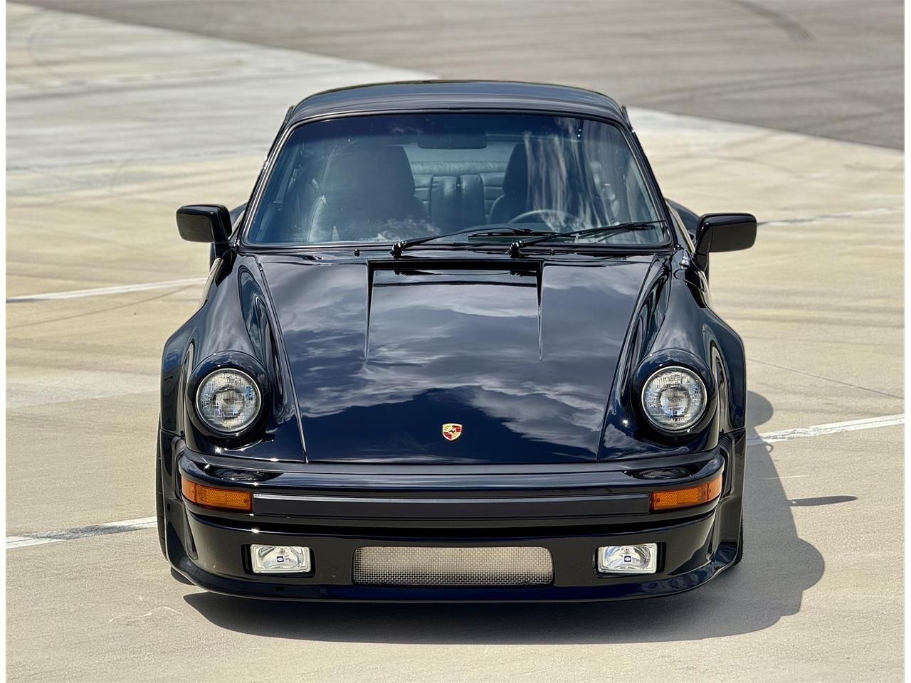 Porsche-911-1975-Black-Black-11