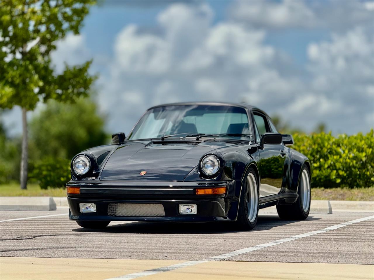 Porsche-911-1975-Black-Black-12