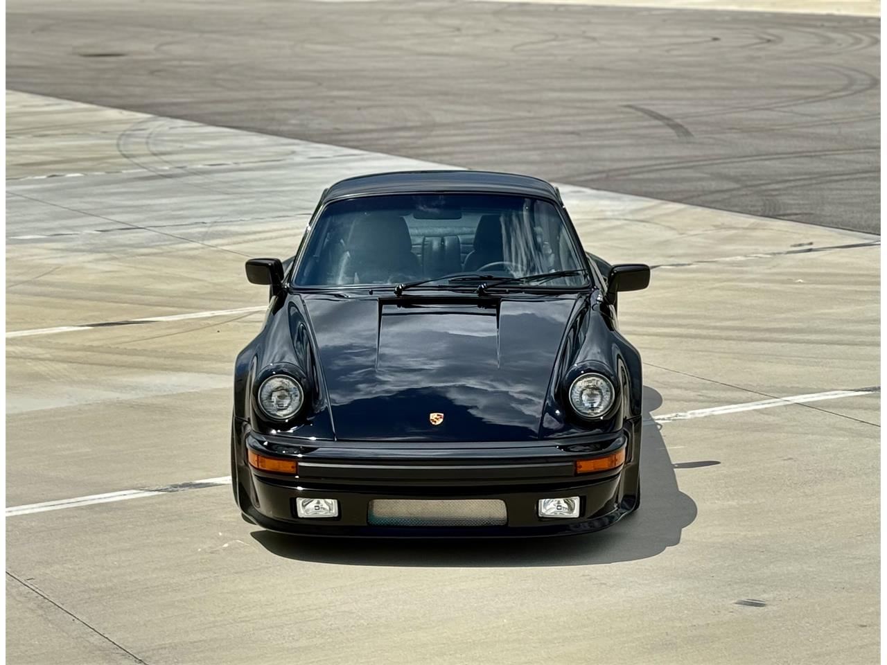 Porsche-911-1975-Black-Black-13
