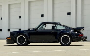 Porsche-911-1975-Black-Black-23