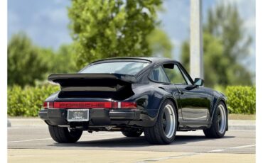 Porsche-911-1975-Black-Black-31
